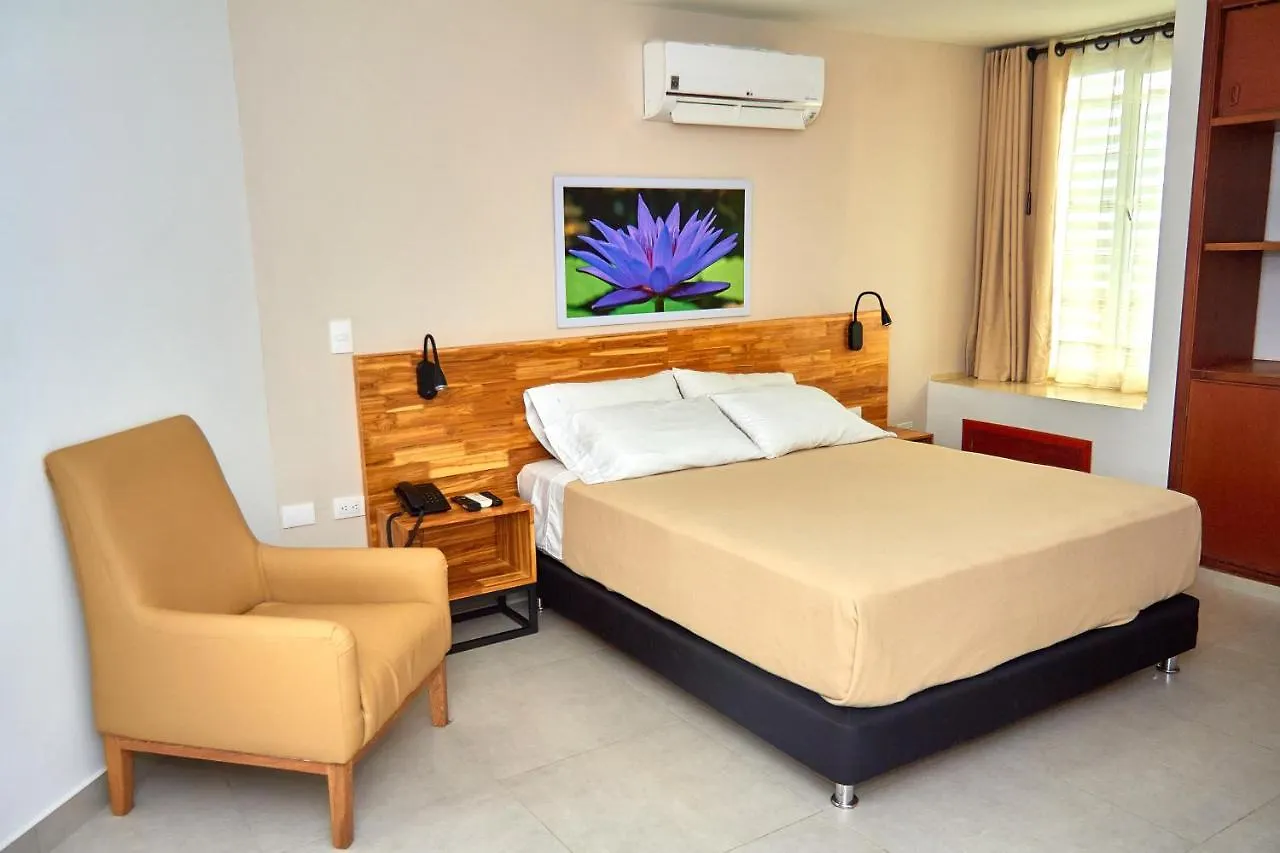Hotel Torre Del Prado 巴兰基亚