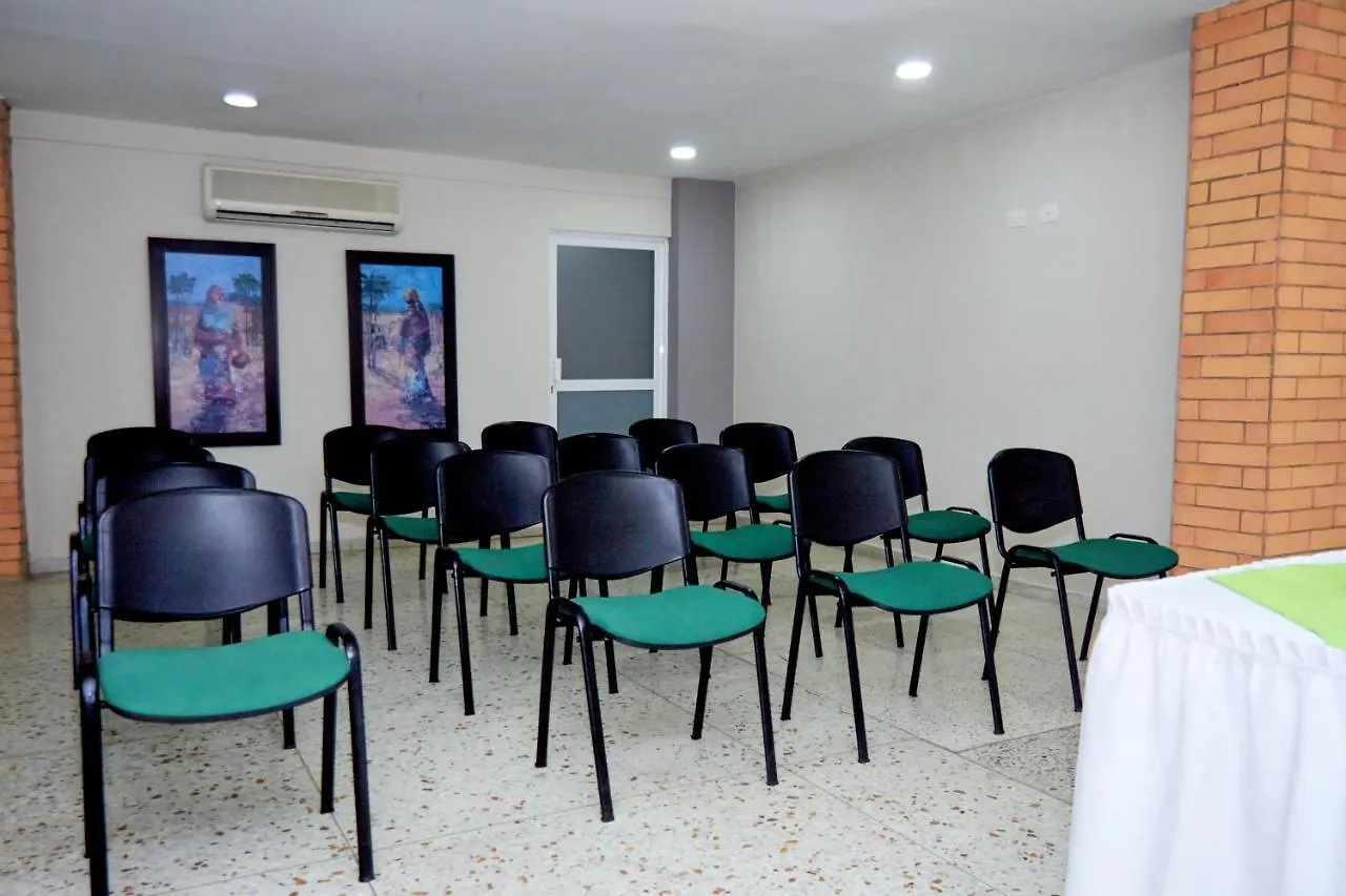 Hotel Torre Del Prado 巴兰基亚