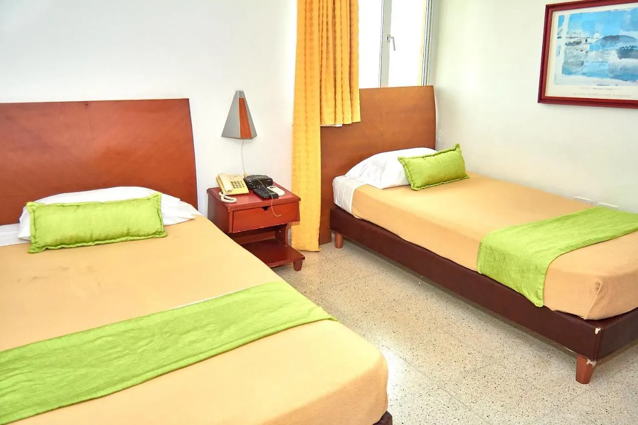 Hotel Torre Del Prado 巴兰基亚
