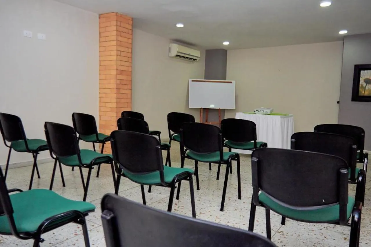 Hotel Torre Del Prado 巴兰基亚