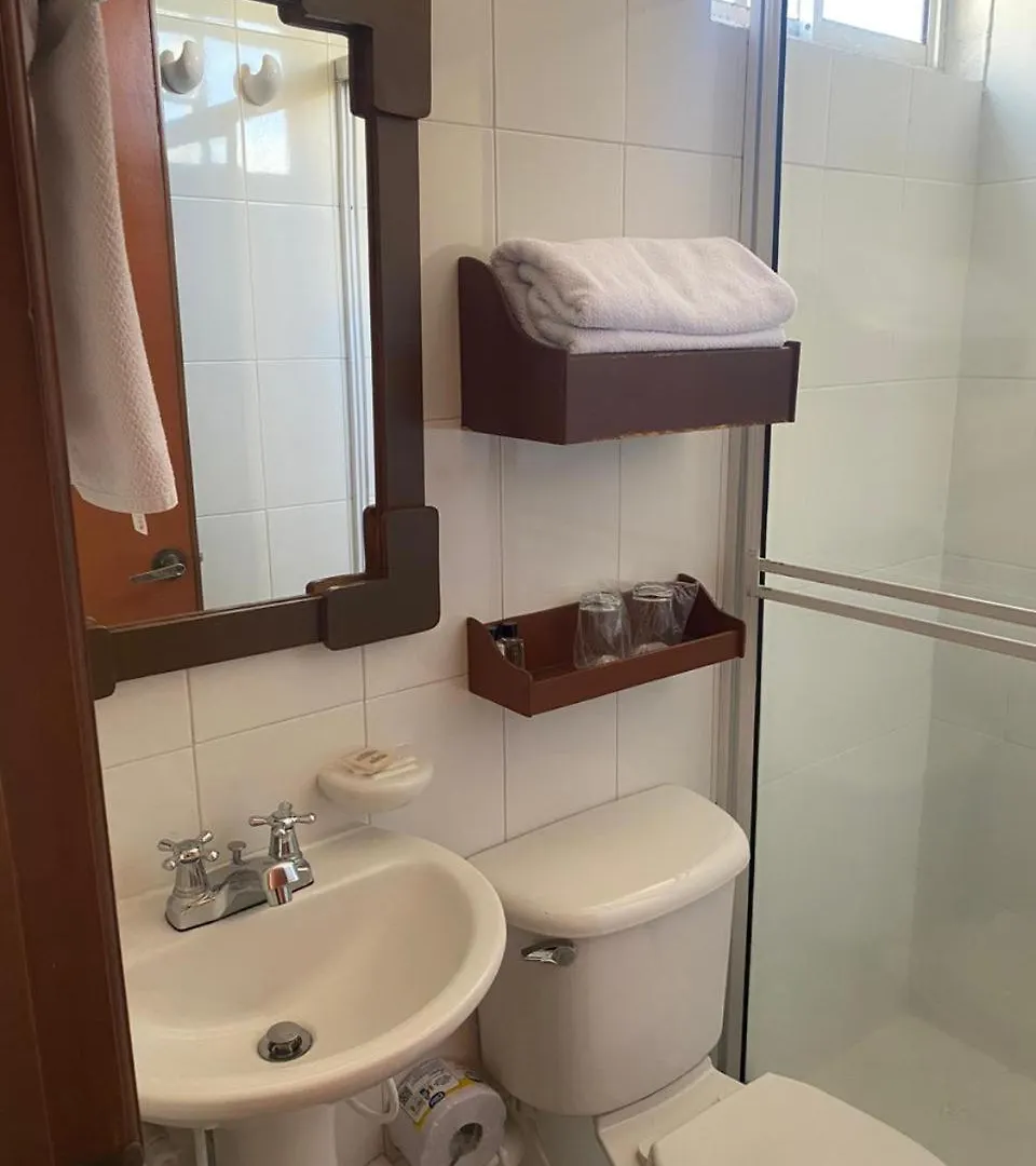 Hotel Torre Del Prado 巴兰基亚