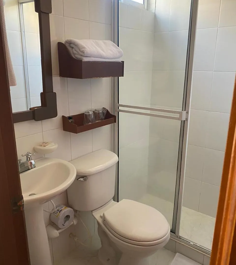 Hotel Torre Del Prado 巴兰基亚