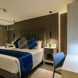 4 Sur 4* Medellín