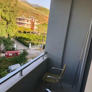 Divers 3* Radhimë